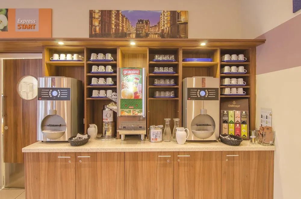 Holiday Inn Express Hamburg - St. Pauli-Messe Hotell
